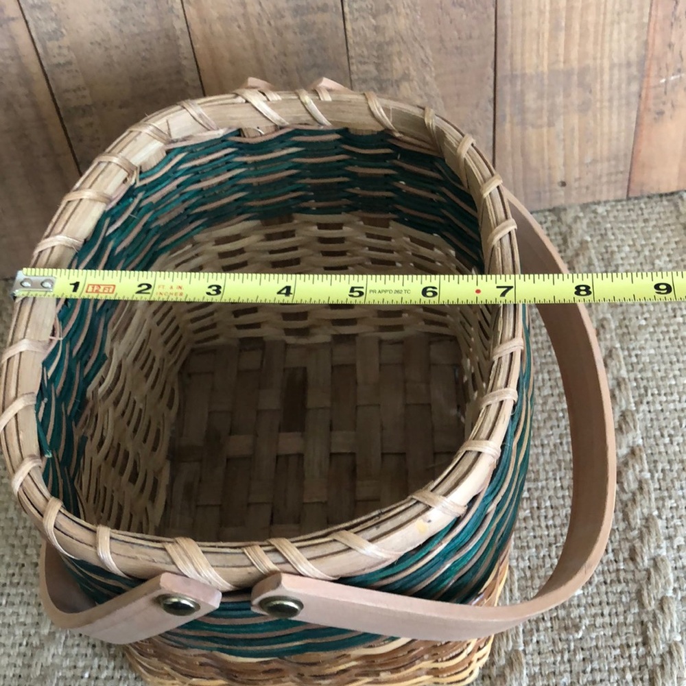 Basket with Handles - Picture 9 of 11